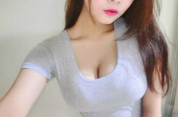 丰满小少妇裸体洗澡自拍乳乳,丰满少妇裸浴自拍，乳香四溢的诱惑瞬间