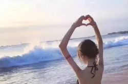 美女背影图片,唯美美女背影图片赏析”